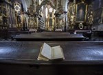 Molitva časoslova u varaždinskoj katedrali na Veliki petak i Veliku subotu