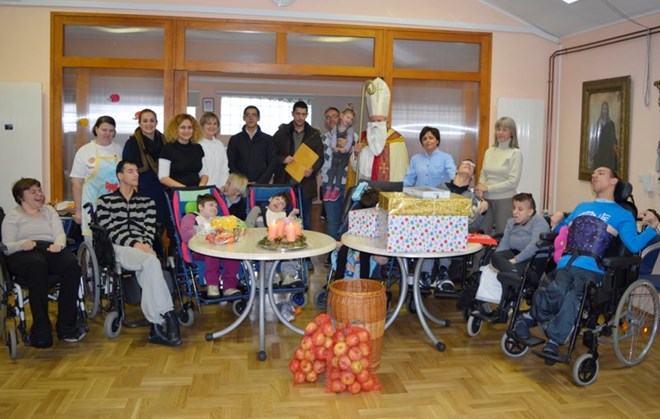 Posjeti i darovi dobročinitelja Caritasovu Dnevnom boravku u Čakovcu