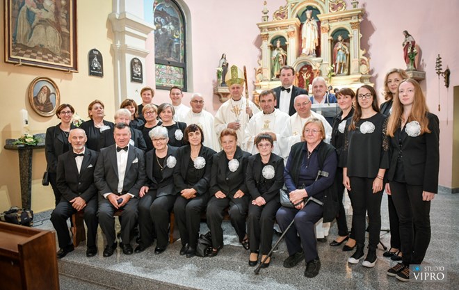 Biskup Mrzljak predslavio svetu misu u Hodošanu na završetku radova obnove kapele sv. Ivana Nepomuka