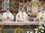 Biskup Radoš na Uskrs u varaždinskoj katedrali: "Neka svatko osjeti u svojoj duši mir koji donosi Krist Gospodin"
