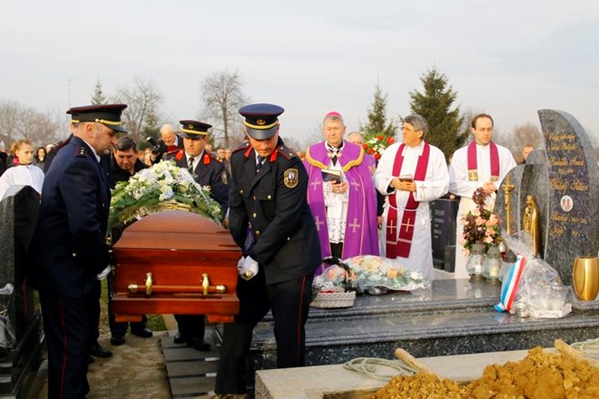 U Koprivničkom Ivancu oproštaj od javnog djelatnika Josipa Friščića