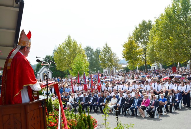 Na Svetu nedjelju u ludbreškom svetištu oko Presvete Krvi sabralo se 70.000 hodočasnika