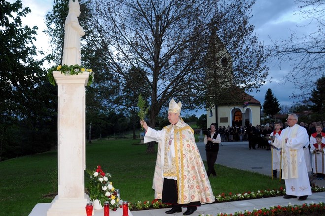 U župi Vinica blagoslovljen pil blaženog Alojzija Stepinca