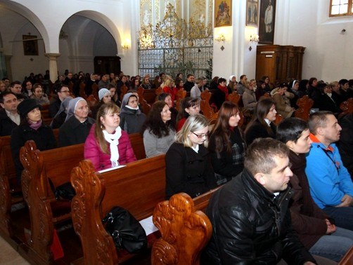 Predbožićna obnova vjeroučitelja i odgajateljica u vjeri Varaždinske biskupije