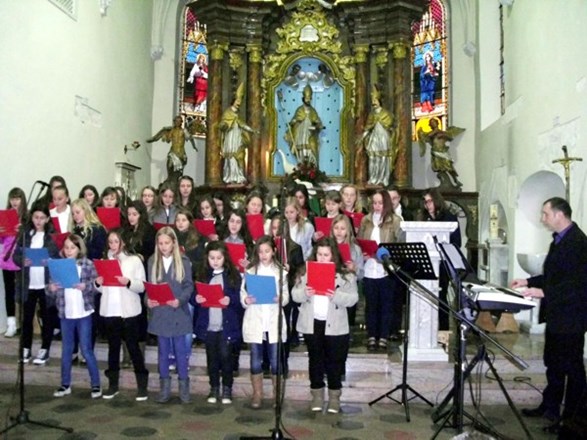 Koncert duhovne glazbe dječjih zborova u Svetom Martinu na Muri