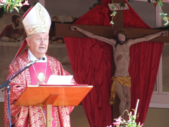 Propovijed varaždinskog biskupa Josipa Mrzljaka na Svetu subotu u Ludbregu