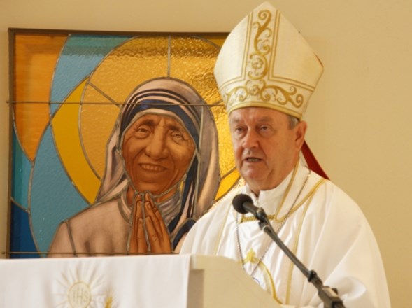 Deseta obljetnica župe bl. Majke Terezije u Starigradu